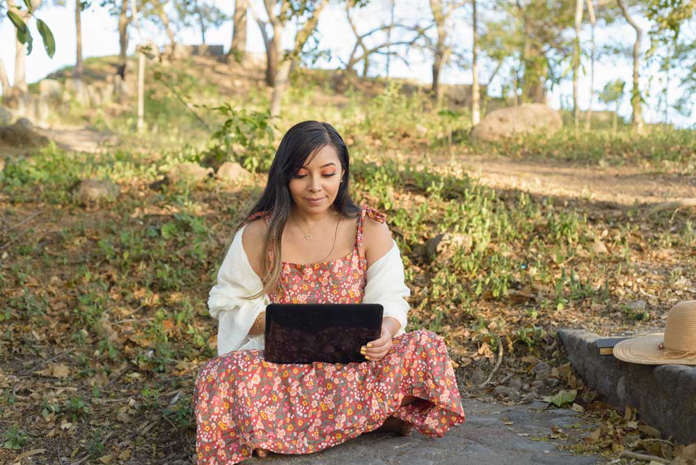 Creating a Daily Gratitude Habit with iPad Gratitude Journals